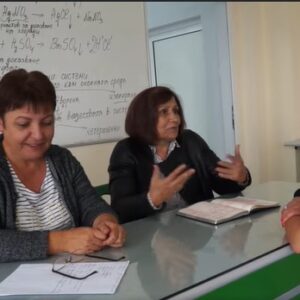 Старши учители на НПГ с участие в квалификационно обучение в ЦЕРН – Женева