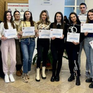 Ученици от специалност „Оперативно счетоводство“ бяха отличени със сертификати от Samsung Electronics България
