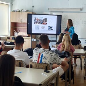 Устойчивост и кръгова икономика в съвременния свят на изкуствения интелект