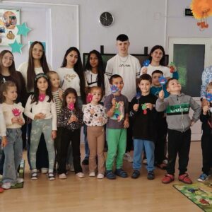 Мода с мисия: „От нашите ръце – за вашите усмивки“ Мода с мисия: „От нашите ръце – за вашите усмивки“