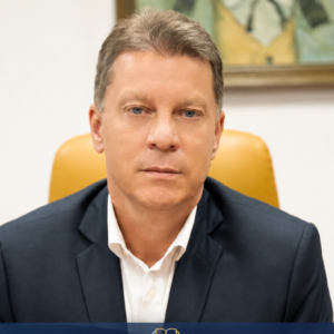 Поздравителен адрес по повод Международния ден на учителя от Директора на НПГ